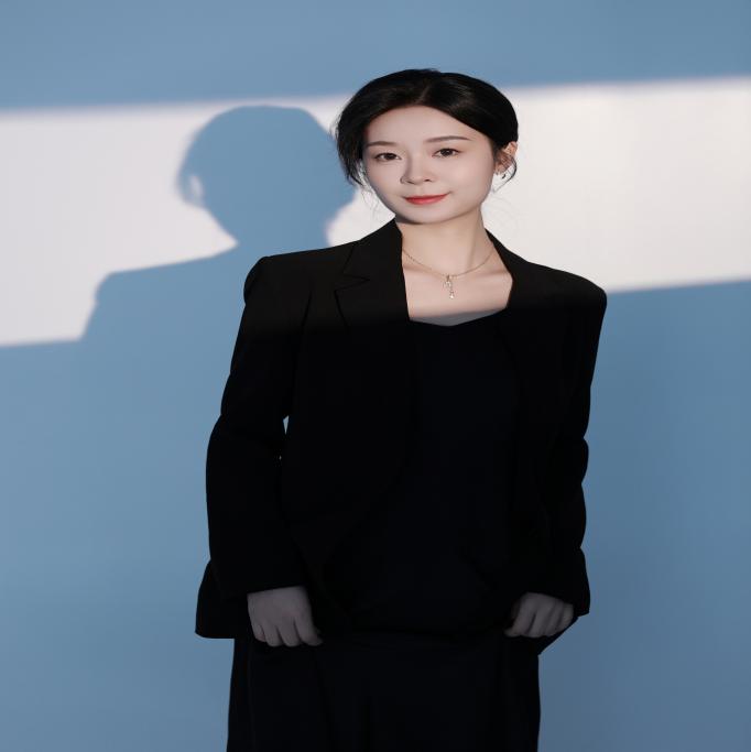 李宏